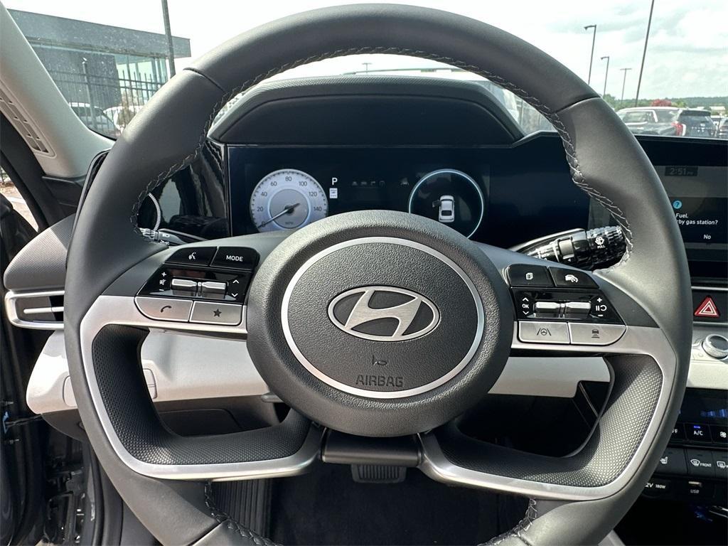 new 2025 Hyundai Elantra car, priced at $26,810