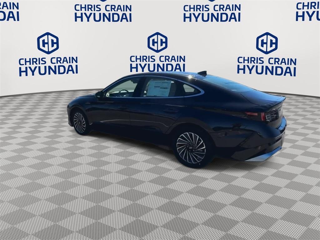 new 2024 Hyundai Sonata Hybrid car, priced at $37,890