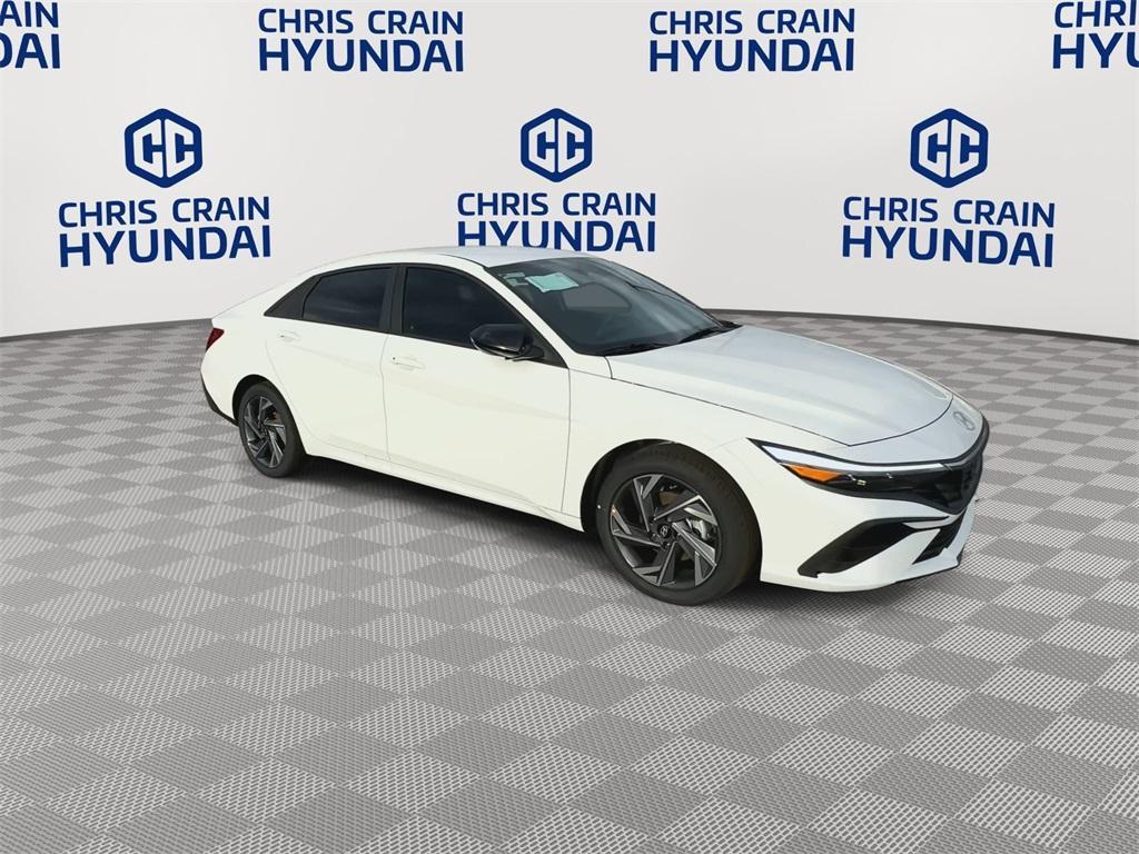 new 2025 Hyundai Elantra car, priced at $24,635