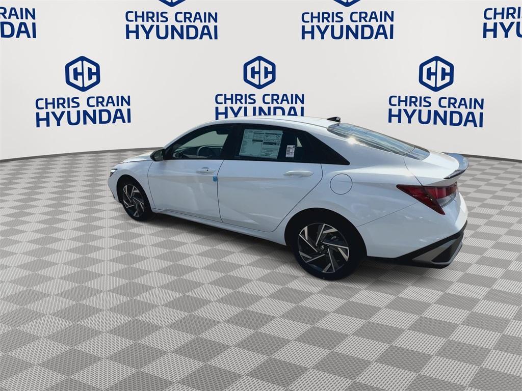 new 2025 Hyundai Elantra car, priced at $23,805
