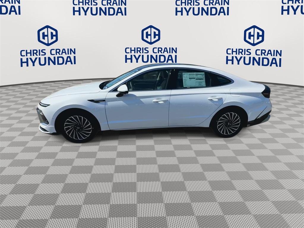 new 2024 Hyundai Sonata Hybrid car, priced at $38,360