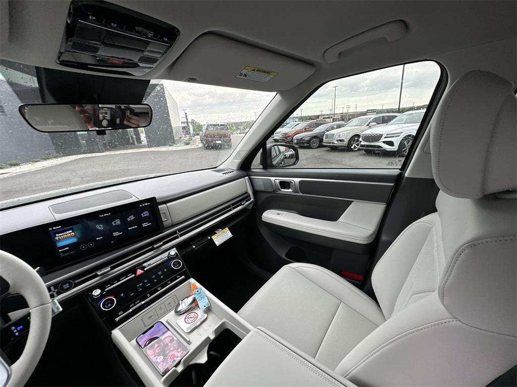 new 2025 Hyundai Santa Fe car, priced at $36,959