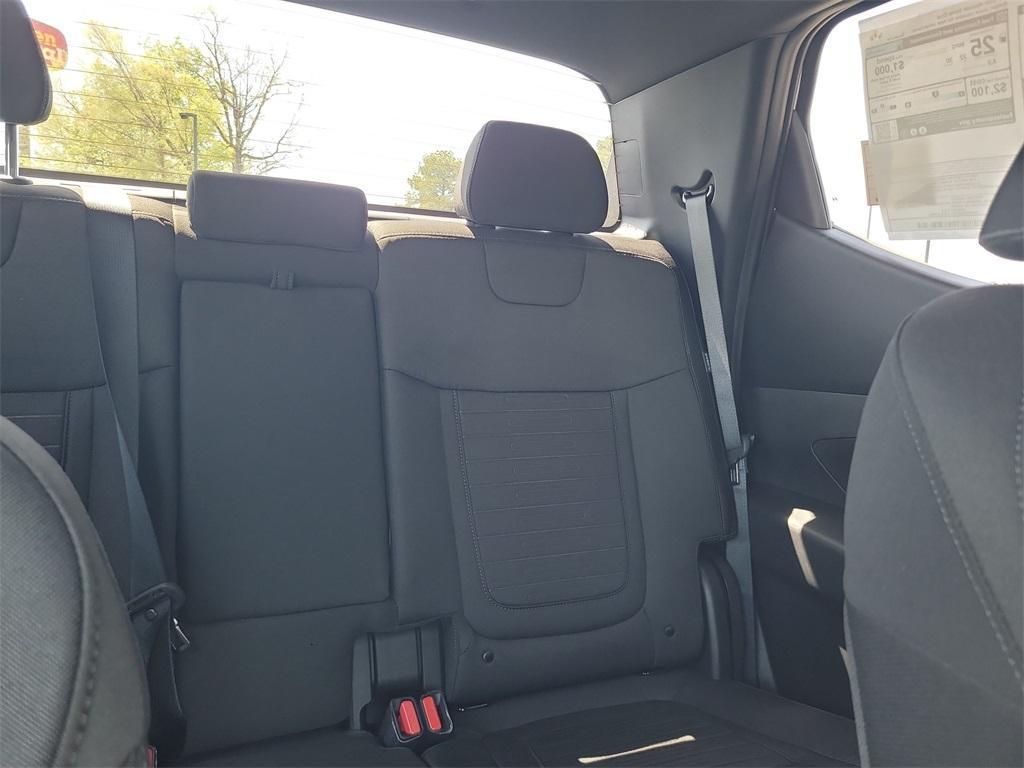 new 2025 Hyundai SANTA CRUZ car, priced at $30,000