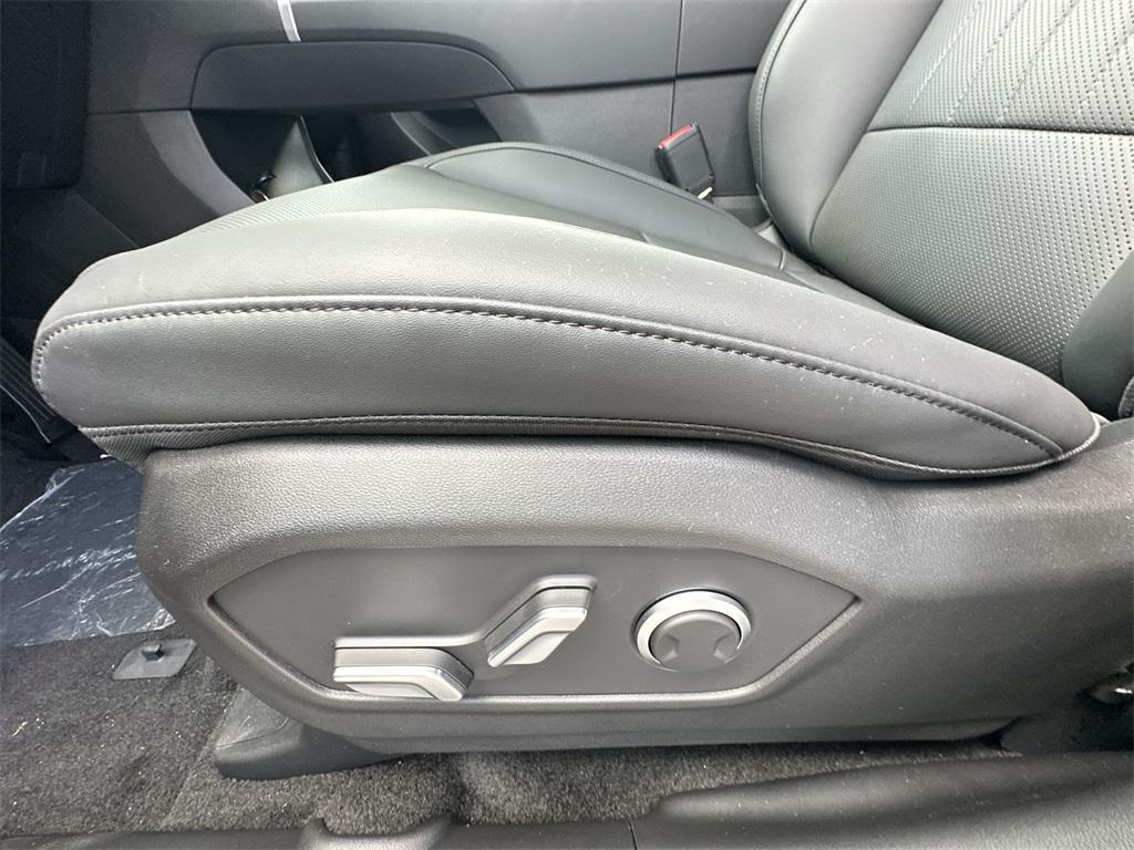 new 2026 Hyundai SANTA FE HEV car