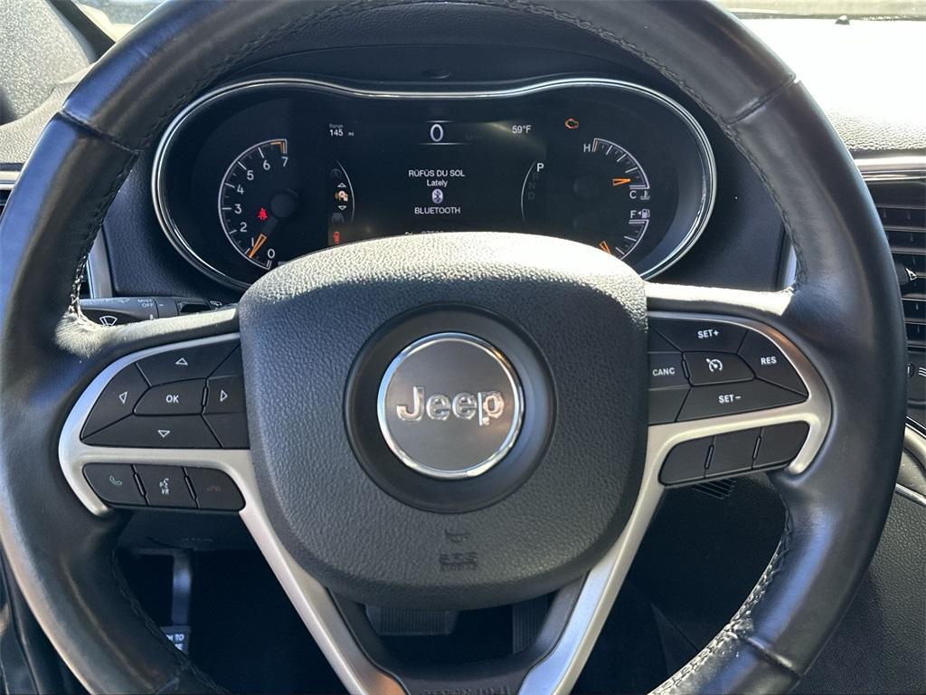 used 2018 Jeep Grand Cherokee car, priced at $16,175