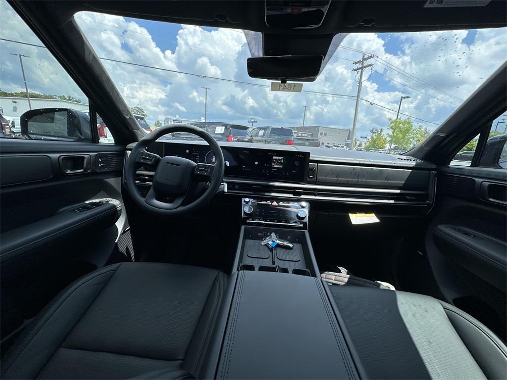 new 2025 Hyundai Santa Fe car, priced at $45,625