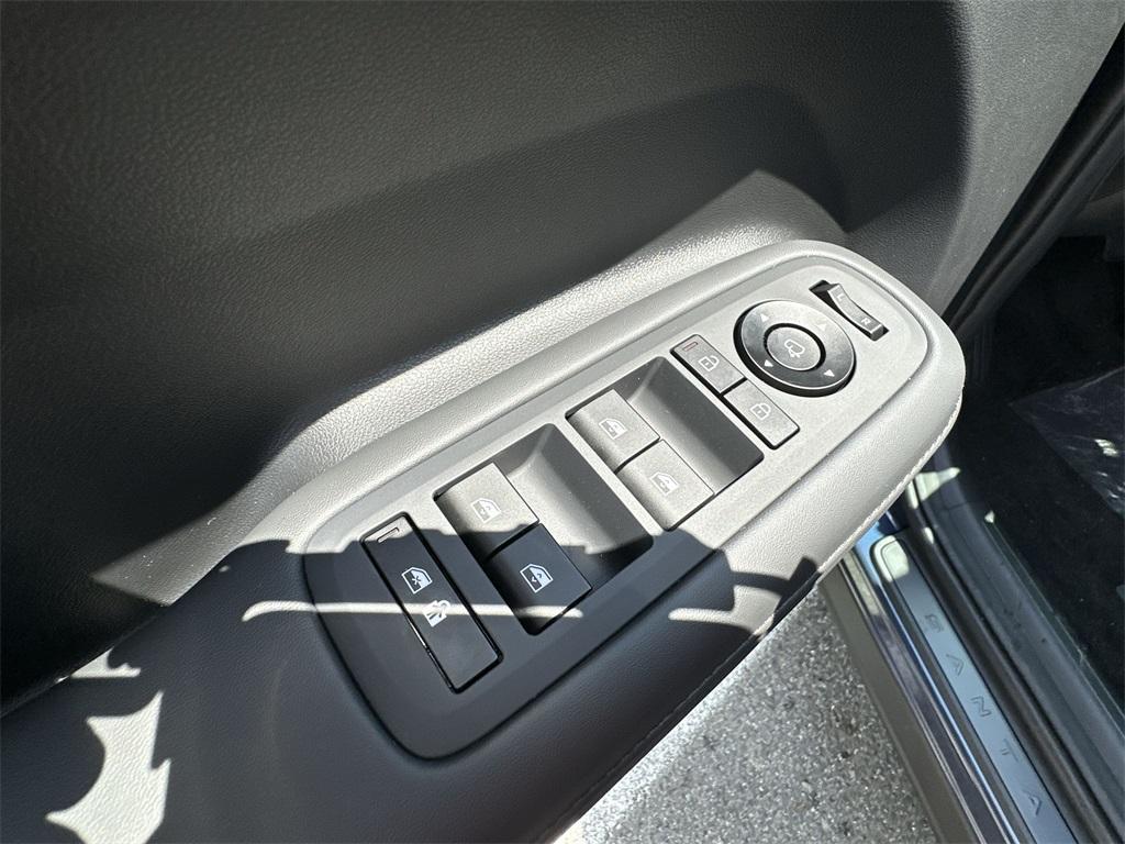 new 2025 Hyundai Santa Fe car, priced at $45,625