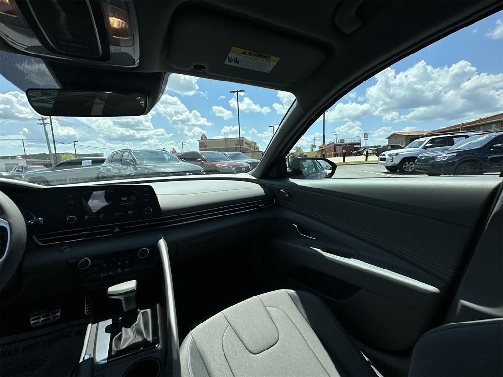 new 2025 Hyundai Elantra car, priced at $23,415