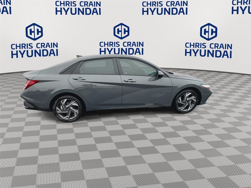 new 2025 Hyundai Elantra car, priced at $22,465