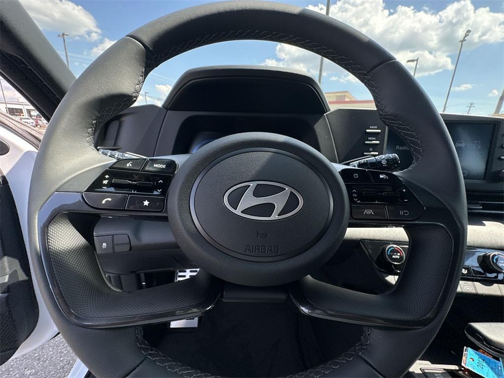 new 2025 Hyundai Elantra car, priced at $23,915