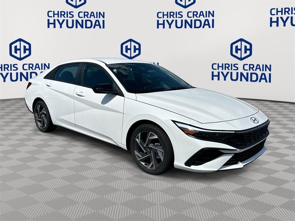new 2025 Hyundai Elantra car, priced at $23,915
