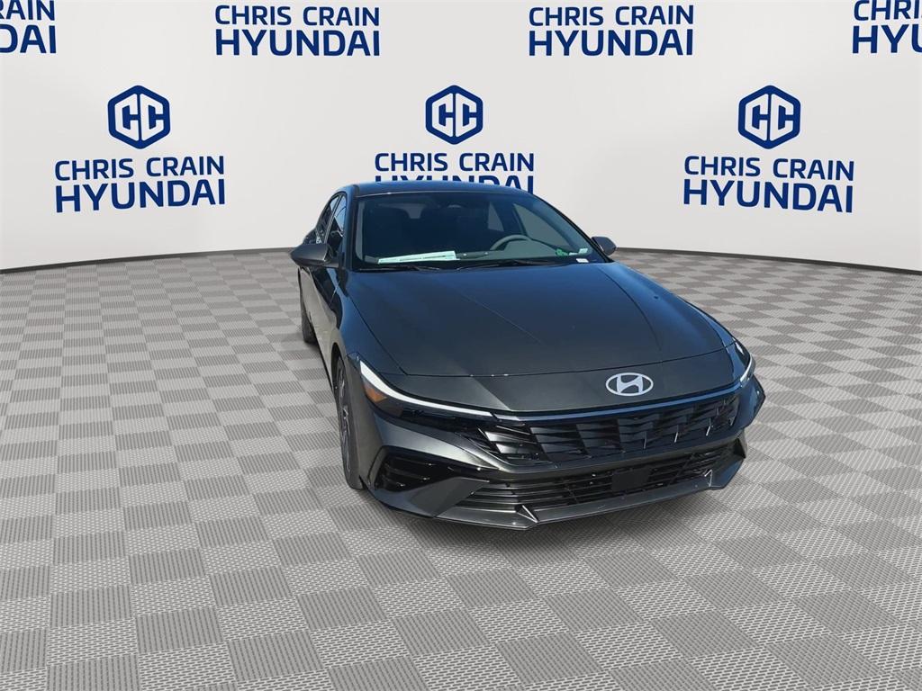 new 2025 Hyundai Elantra car, priced at $25,025