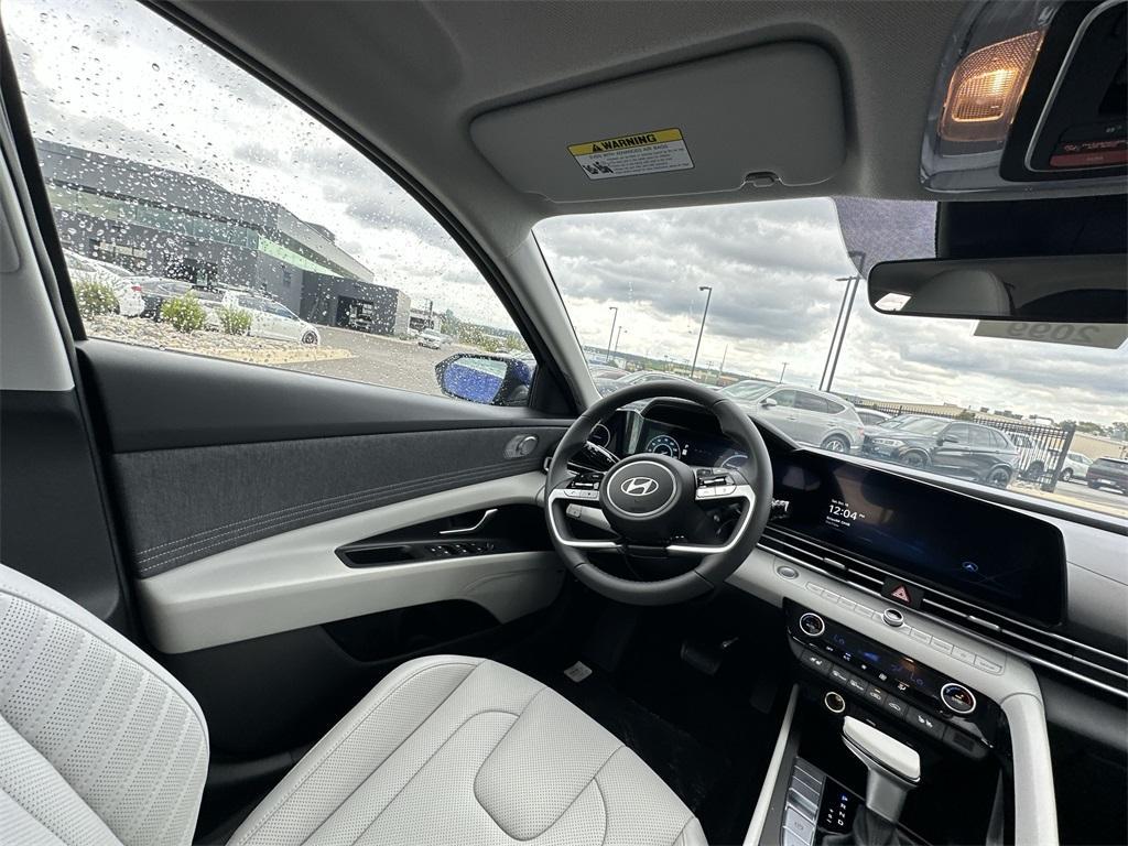 new 2025 Hyundai ELANTRA HEV car, priced at $27,655