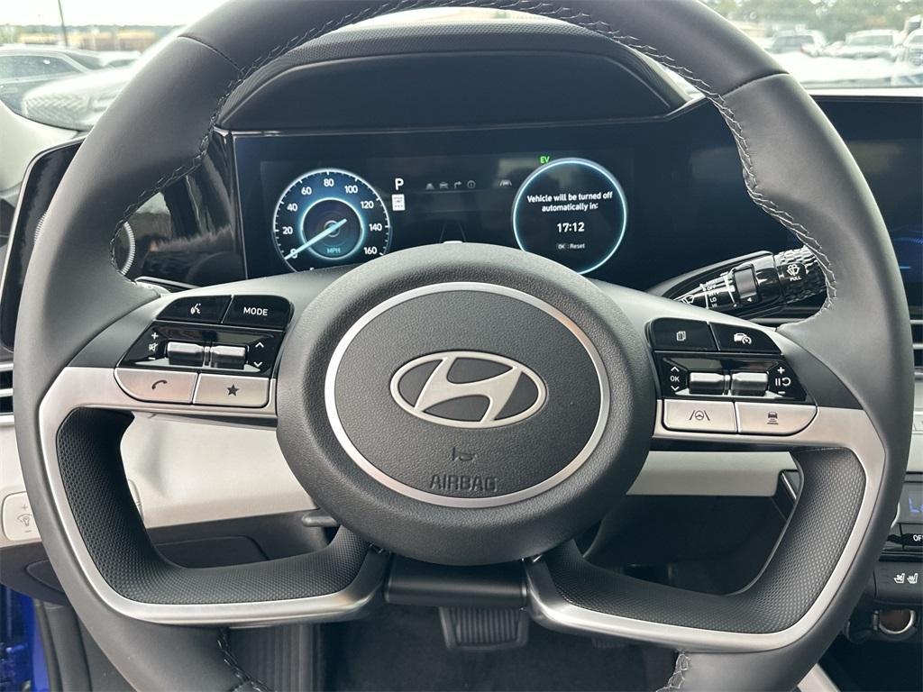 new 2025 Hyundai ELANTRA HEV car, priced at $27,655