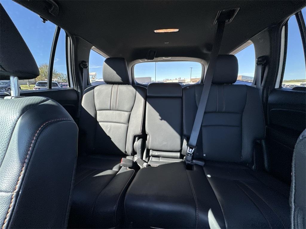 used 2022 Honda Pilot car, priced at $28,963