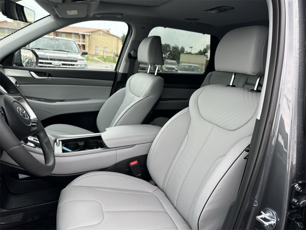new 2025 Hyundai Palisade car, priced at $46,780