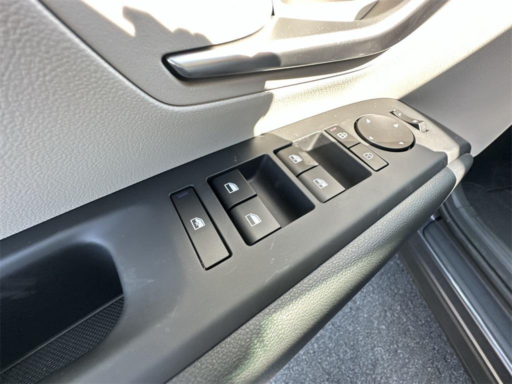 new 2025 Hyundai TUCSON Hybrid car, priced at $35,310