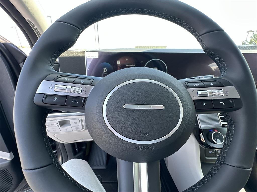 new 2025 Hyundai TUCSON Hybrid car, priced at $35,310