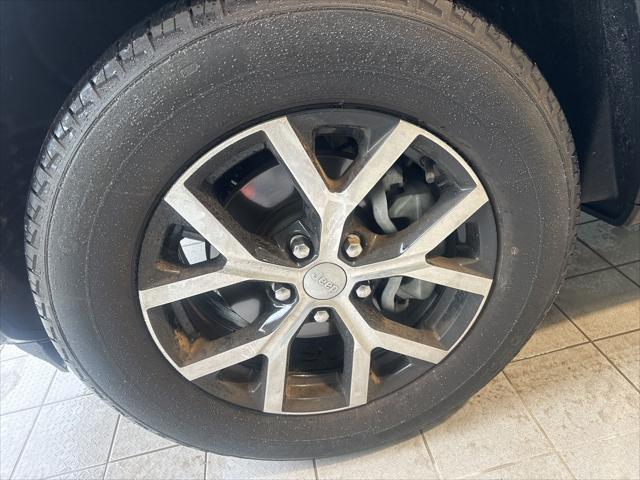 used 2023 Jeep Grand Cherokee car, priced at $34,796