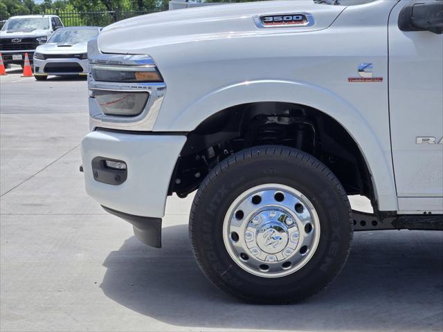 new 2025 Ram 3500 car, priced at $93,077