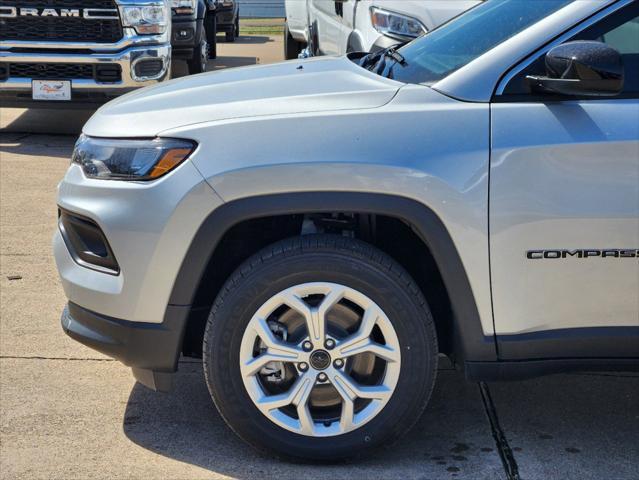 new 2025 Jeep Compass car, priced at $28,915
