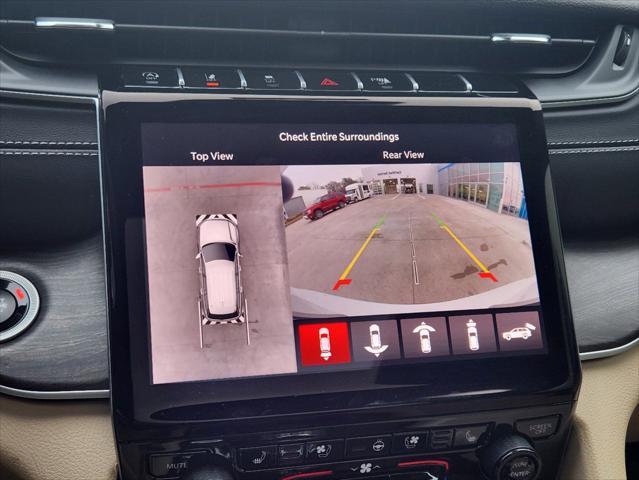 new 2025 Jeep Grand Cherokee L car, priced at $52,142