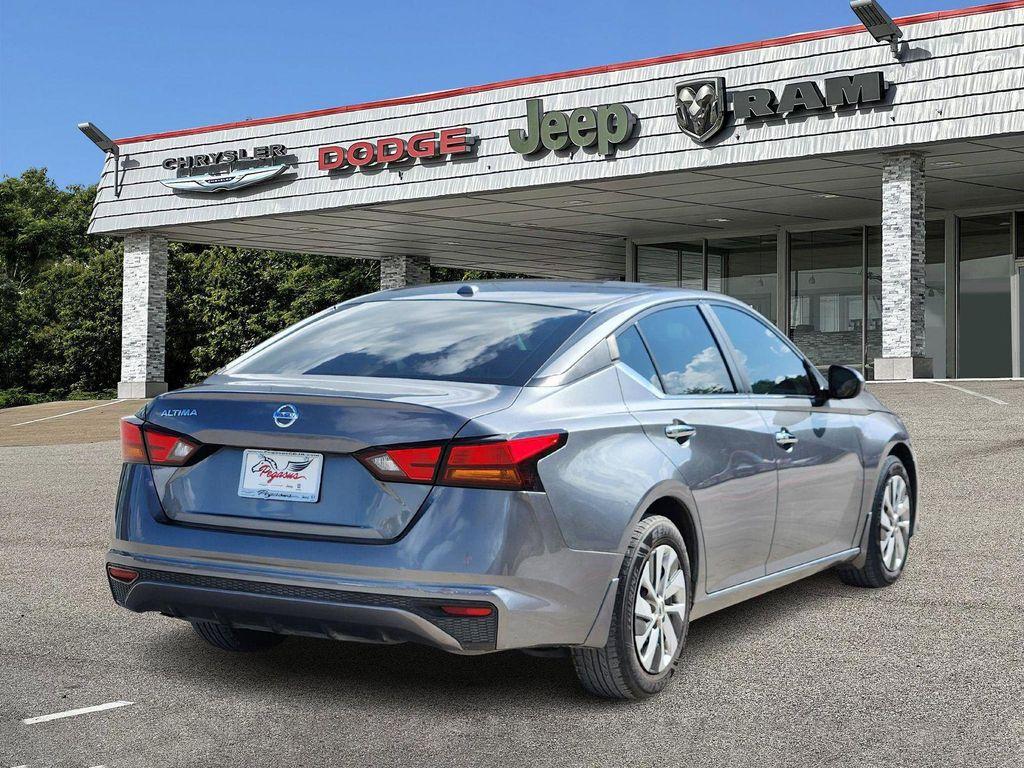 used 2020 Nissan Altima car, priced at $13,212