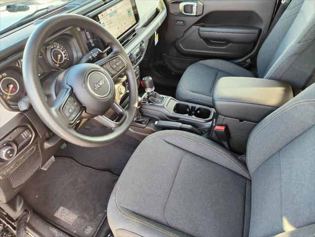 new 2025 Jeep Gladiator car, priced at $40,385