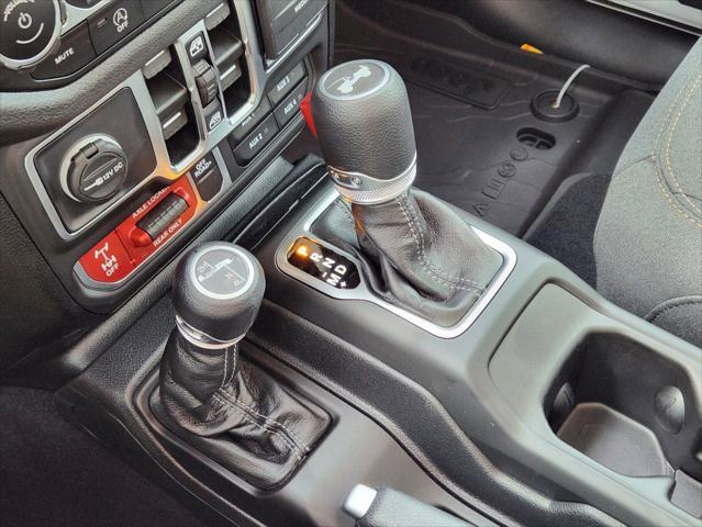 new 2025 Jeep Wrangler car, priced at $42,064
