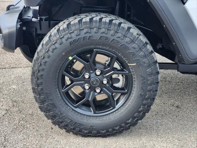 new 2025 Jeep Wrangler car, priced at $42,064