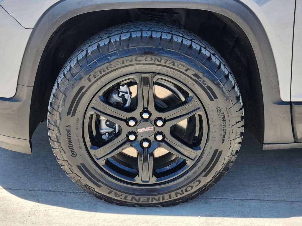 used 2021 GMC Acadia car, priced at $28,173