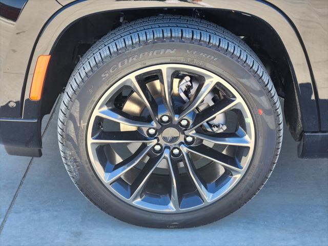 new 2025 Jeep Grand Wagoneer L car, priced at $115,993