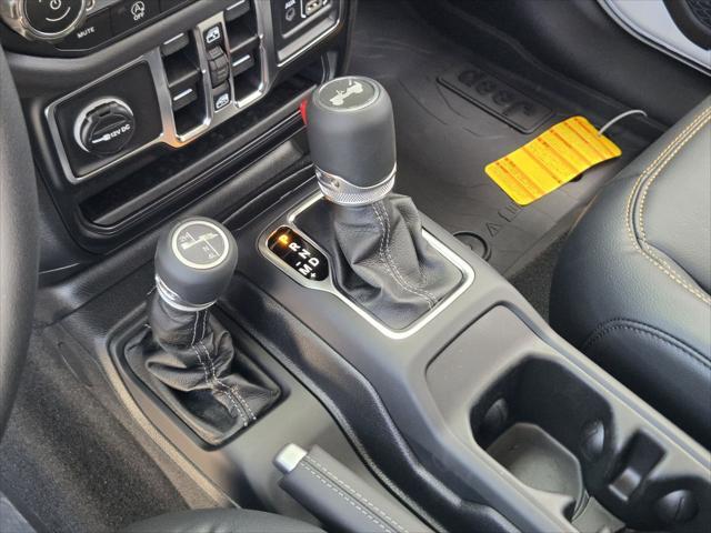 new 2025 Jeep Wrangler car, priced at $51,230