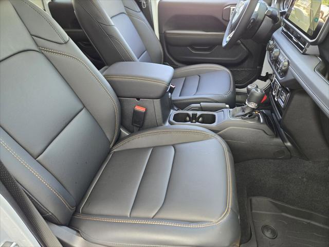 new 2025 Jeep Wrangler car, priced at $51,230