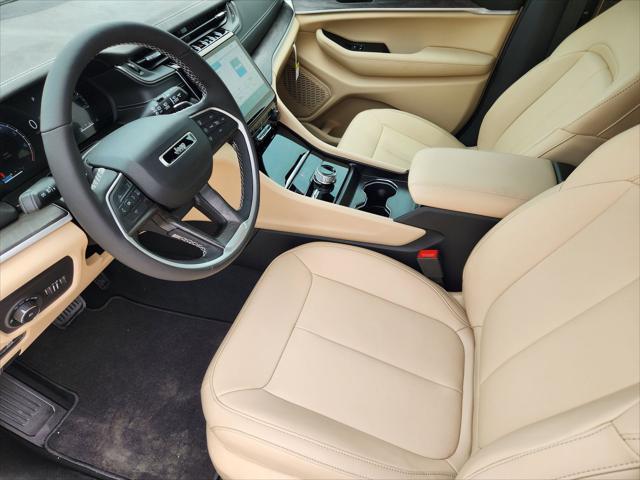 new 2025 Jeep Grand Cherokee L car, priced at $44,951