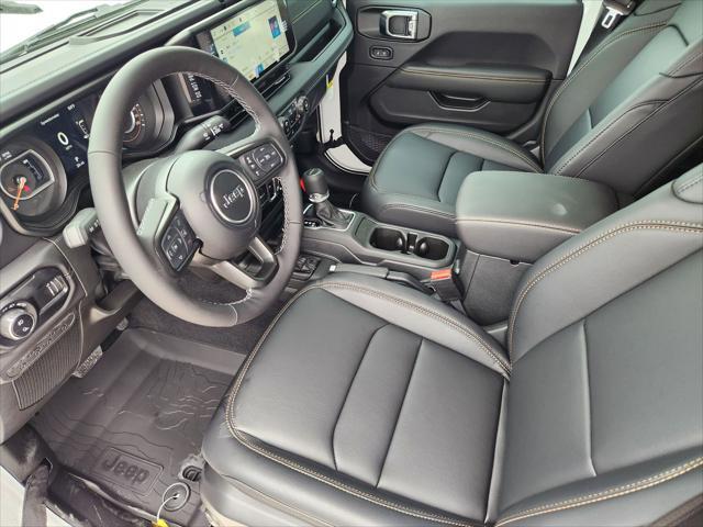 new 2025 Jeep Gladiator car, priced at $43,794