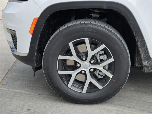 new 2025 Jeep Grand Cherokee L car, priced at $41,247