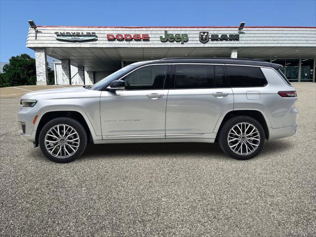 new 2025 Jeep Grand Cherokee L car, priced at $57,501