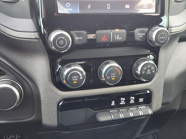 new 2025 Ram 1500 car, priced at $39,671