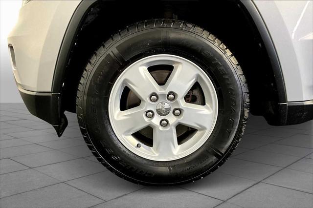 used 2012 Jeep Grand Cherokee car, priced at $10,711