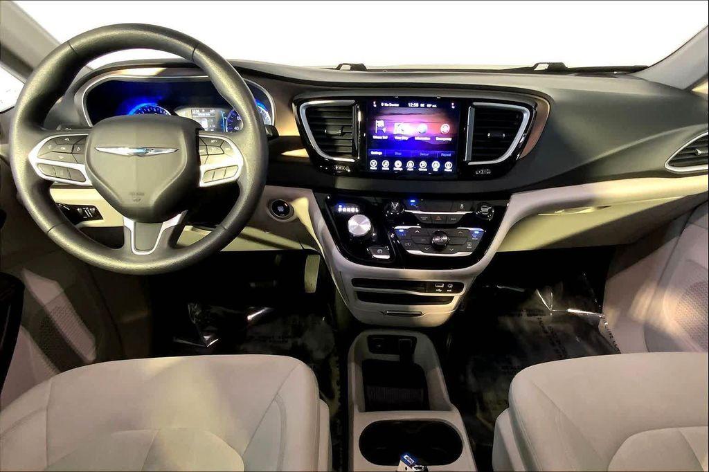 used 2017 Chrysler Pacifica car, priced at $12,987