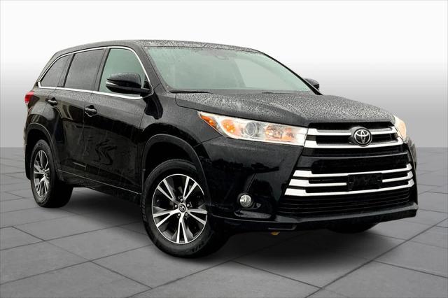 used 2017 Toyota Highlander car, priced at $22,411