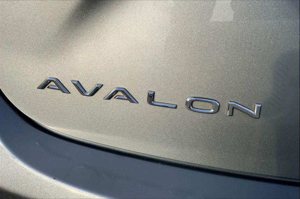 used 2015 Toyota Avalon car, priced at $14,711