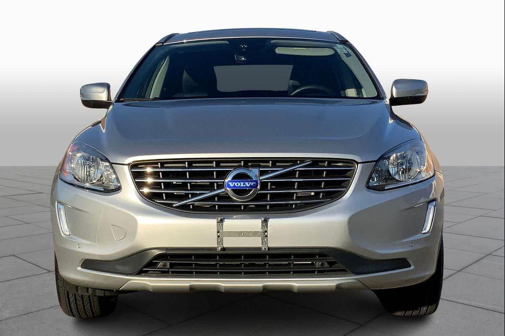 used 2016 Volvo XC60 car, priced at $13,987