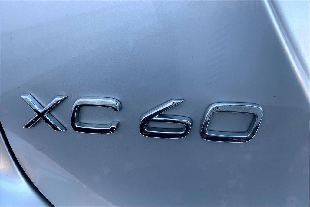 used 2016 Volvo XC60 car, priced at $13,987