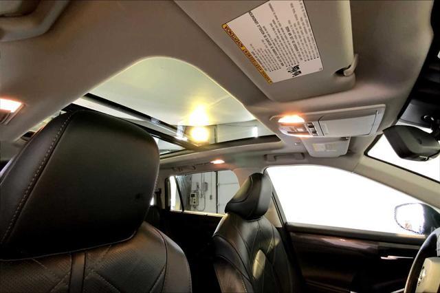 used 2020 Toyota Highlander Hybrid car, priced at $37,411