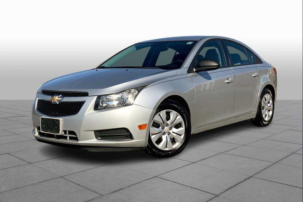 used 2014 Chevrolet Cruze car, priced at $7,787
