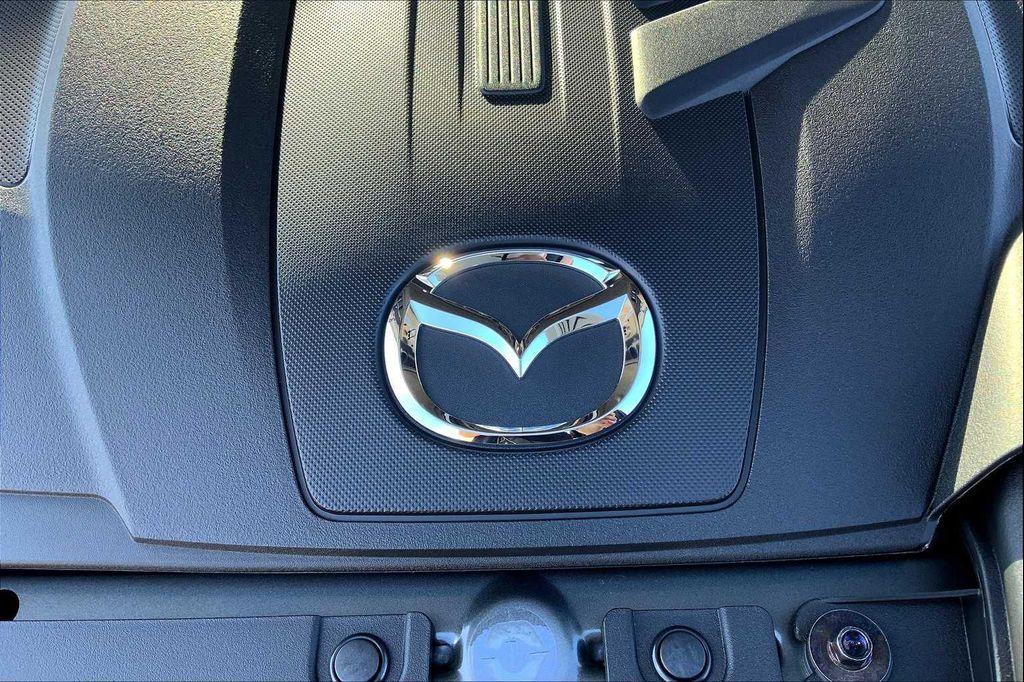 new 2025 Mazda CX-90 car, priced at $43,895