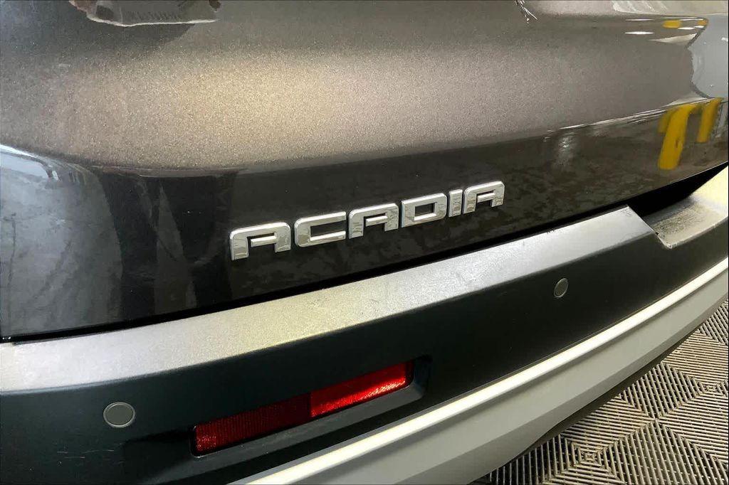 used 2018 GMC Acadia car, priced at $20,987