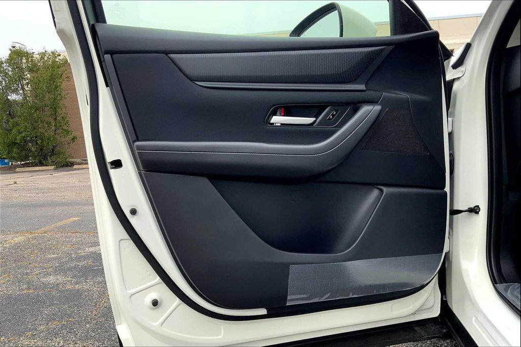 new 2025 Mazda CX-90 car, priced at $40,445